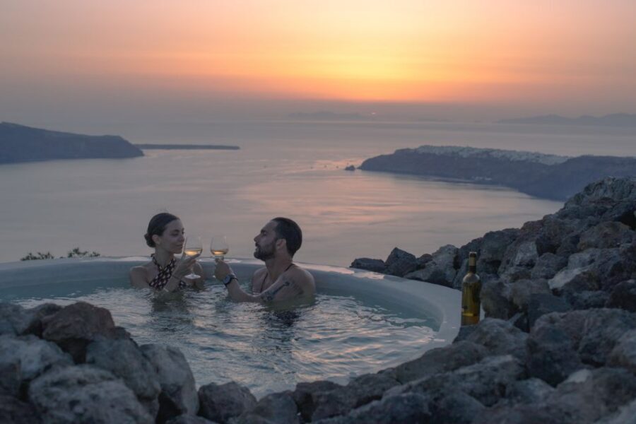 Santorini: Volcanic Hot-Tub Experience with Caldera Views - The Infinity Pool Bonus (Yes, It Changes the Day)