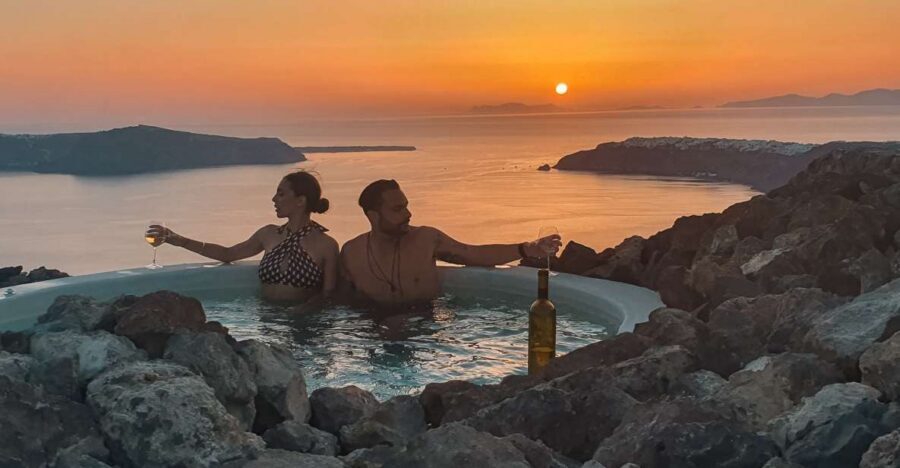 Santorini: Volcanic Hot-Tub Experience with Caldera Views - Price and Value: $306 for Two (What You’re Really Buying)