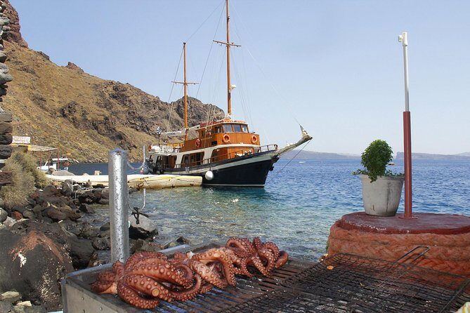 Santorini Volcanic Islands Cruise: Volcano,Hot Springs,Thirassia and Oia Sunset - Palea Kameni Thermal Waters: Short Swim, Smart Gear