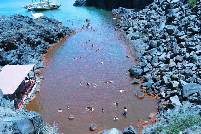 Santorini Volcanic Islands Cruise: Volcano,Hot Springs,Thirassia and Oia Sunset - Thirassia and Manolas: Your Lunch Choice (and a Stair Decision)