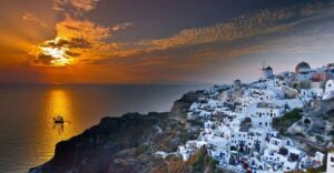 Santorini: Volcanic Sunset Cruise with Dinner - Option 2: Thirassia Island, old port passing, and dinner at Captain John’s