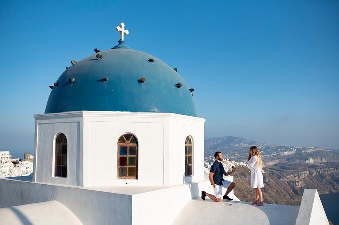 Santorini Walking Tour with a Personal Photographer - What the best photographers do for you (from the feedback patterns)