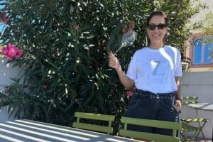 Santorini Wine Tour: 2 Wineries with Tastings & Local Snacks - Stop 1: Gavalas Winery in Megalochori (native grapes and tradition)
