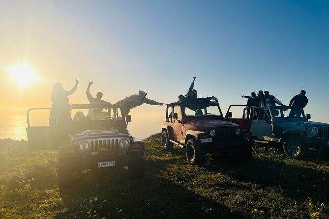 Santorini Wrangler Jeep Afternoon Convoy Tour - Driver’s license, manual Jeeps, and how the convoy works