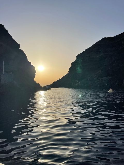 Santorini:Volcanic Beaches Cruise With Jet Ski - Stop-by-Stop: Red Beach, White Beach, Akrotiri Lighthouse, and More