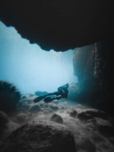 Scuba Diving Beginners/Experts Pefkos Lindos Rhodes Greece - The try-session method: safety briefing, refresher, and why first-timers feel better