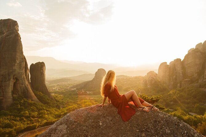 Secret Caves of Meteora - Sunset Hike - Stop-by-stop: Bandovas, the monk prison, and cave exteriors