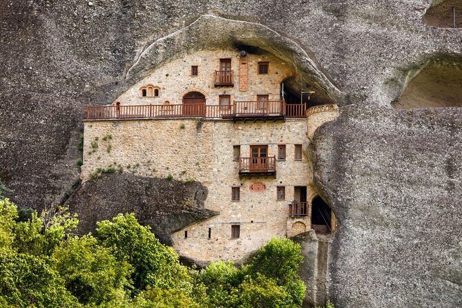 Secret Caves of Meteora - Sunset Hike - Pickup, timing, and how the tour actually runs
