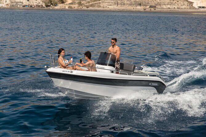 Self-Drive License-Free Boat Rental in Santorini from Vlichada - Price and Value: How $266.16 Works for a Private Boat