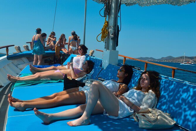Semi-Private Half Day/Sunset cruise - The food and drinks part: lunch that actually belongs on a boat