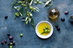 Semi Private Wine and Olive Oil tour (Transfer & Lunch Incl.) - Hotel pickup: the real value of not driving