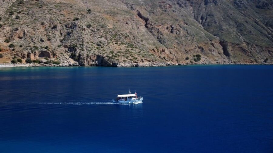 Sfakia fishing trip daytime - Chora Sfakion start: the day begins before the water