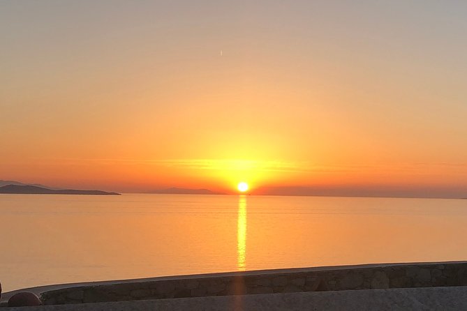 Shore Excursion Private - One hour among the icons of Mykonos Town