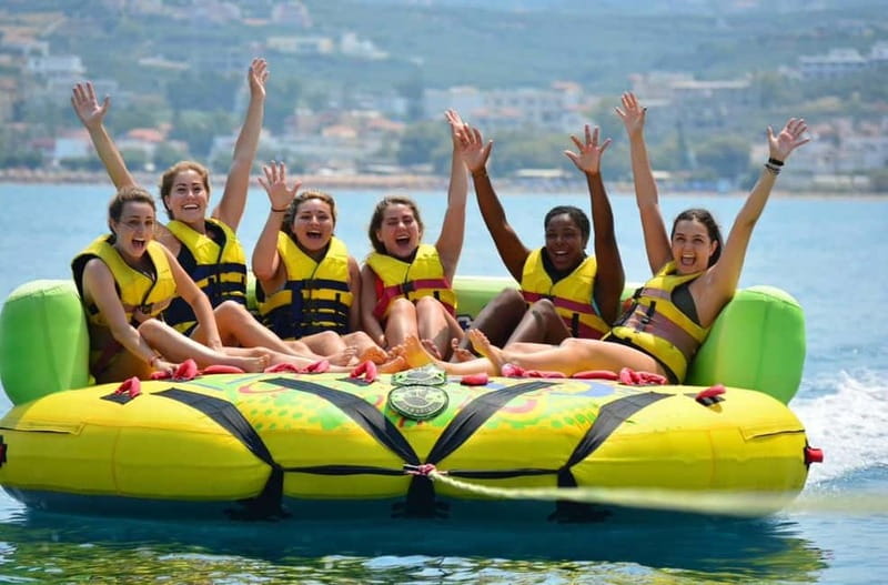 Sidari: Crazy Sofa Water Tube Ride - The ride from Megali Beach Harbour