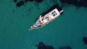 Skiathos : All-Inclusive Sailing Cruise with Lunch! - The Nireas: shaded comfort, real facilities, and a good-size boat
