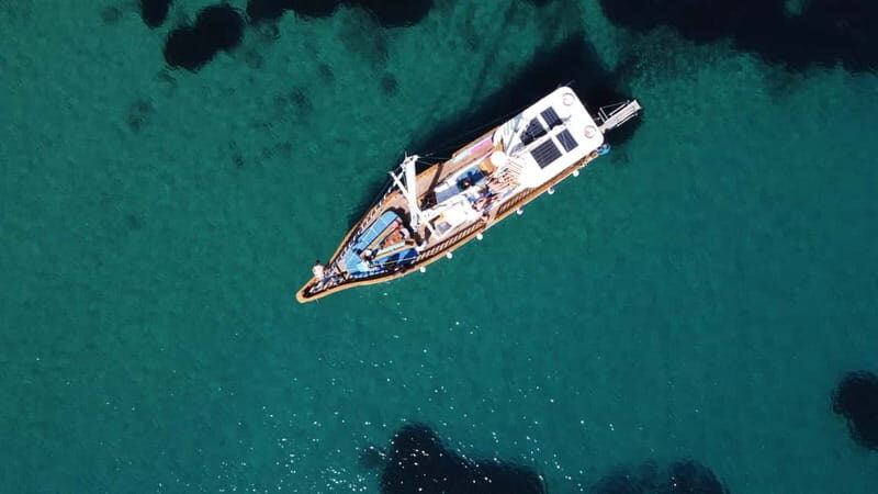 Skiathos : All-Inclusive Sailing Cruise with Lunch! - The Nireas: shaded comfort, real facilities, and a good-size boat