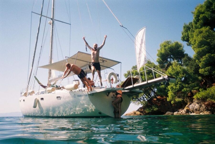 Skiathos: Day-Sailing Tour with Lunch on Board - Key highlights at a glance