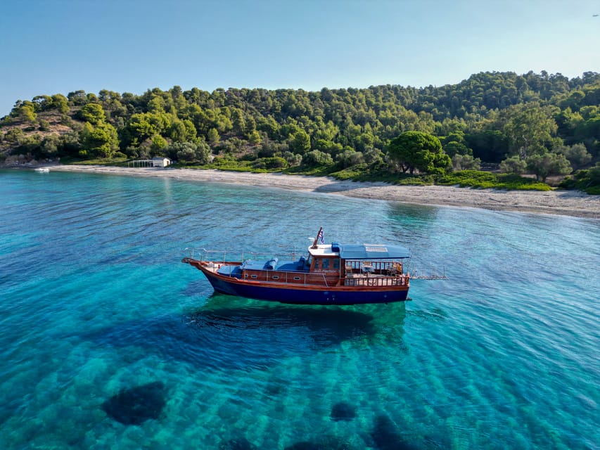 Skiathos: Traditional Boat Cruise with Swim Stops & Lunch - A full day on the Aegean aboard Soft Machine 2