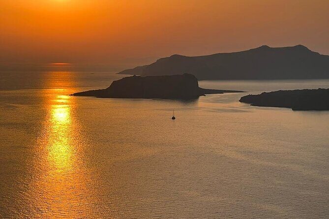 Skip Gondola Shore Excursion: No Cable Car, Water Taxi Provided! - Should You Book This Santorini Highlights Tour?