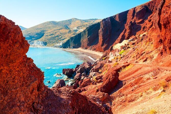 Skip Sky Tram !!! Hassle-Free 5 Hour Tour for Cruise Passengers - Old Port to Athinios: the cool transfer that sets the tone