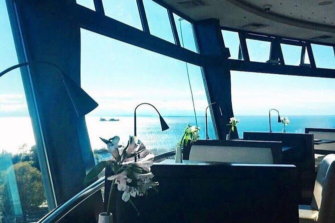 Skyline Cafe Bar in OTE Tower - The atmosphere: relaxed, with music and a lounge pace