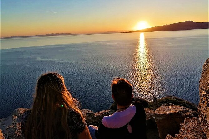 Small-Group Armenistis Lighthouse Sunset Tour in Mykonos - Why Armenistis Lighthouse Tells a Better Mykonos Story