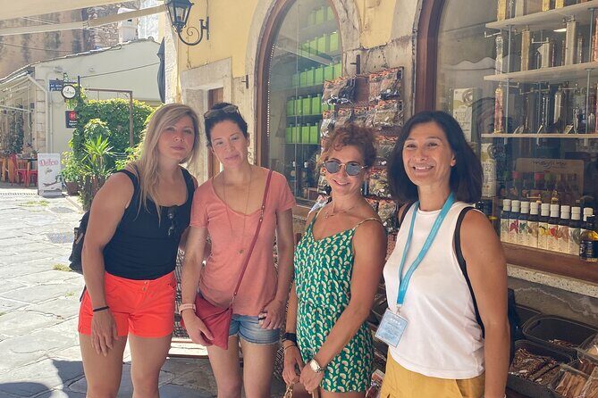 Small Group Corfu Gastronomy Tour - Seated lunch in Corfu Old Town: Pastitsada or Sofrito with ouzo or wine