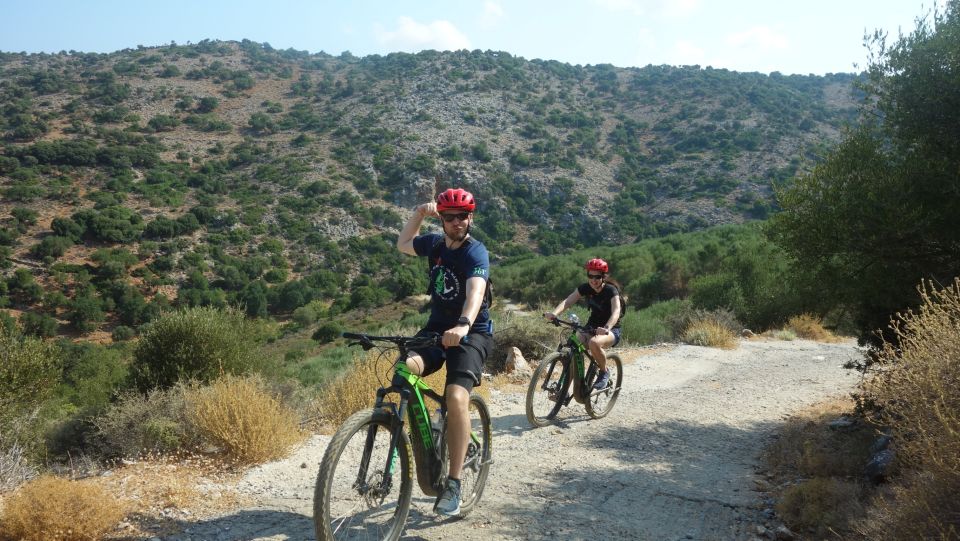Small Villages and Cretan Nature. E-Bike tour - Quiet roads, olive country, and coastal air
