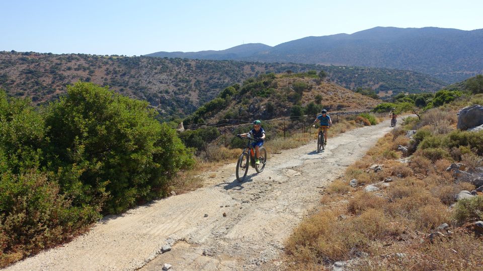 Small Villages and Cretan Nature. E-Bike tour - What is included for $79?