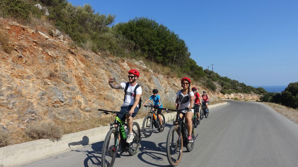 Small Villages and Cretan Nature. E-Bike tour - Practical rules that affect the ride