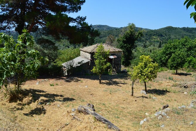 South to Northwest Corfu 4x4: Coastal Dreams &Village Charms - Peroulades and Avliotes show Corfu between the stops