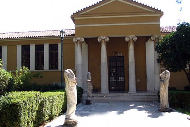 Sparta private day tour from Athens lunch included - Lunch in Pikoulianika changes the rhythm