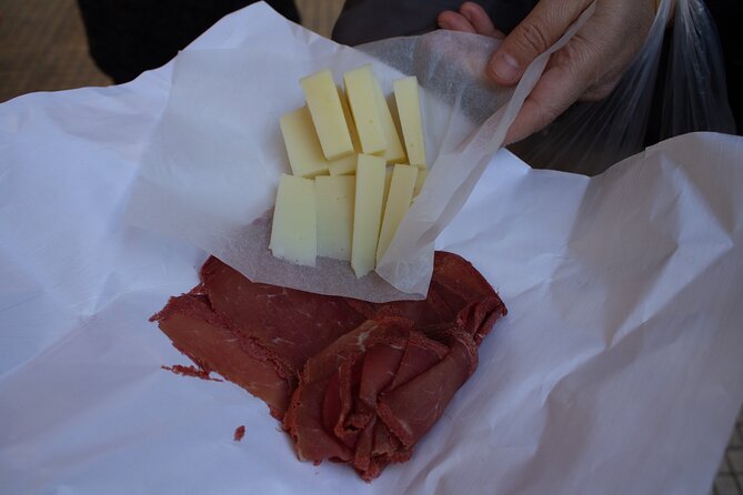 Street food tasting in the locals favorite hidden places - Who should book this Athens food tour?