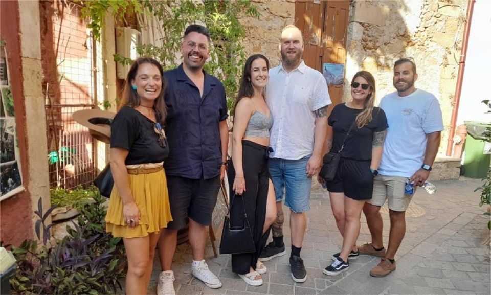 Sunset Craft Beer Foodie Tour - Chania Old Port - Why the small group matters