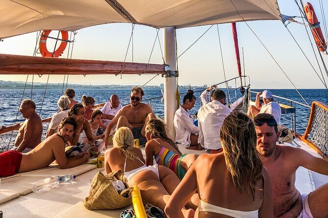 Sunset Cruise in Rhodes with unlimited drinks & snacks - Key highlights at a glance