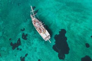 Sunset Dinner Cruise: Sunset, Swim, Drinks, and Dinner Onboard - Getting to the boat at Piraeus (and what to do about pickup)