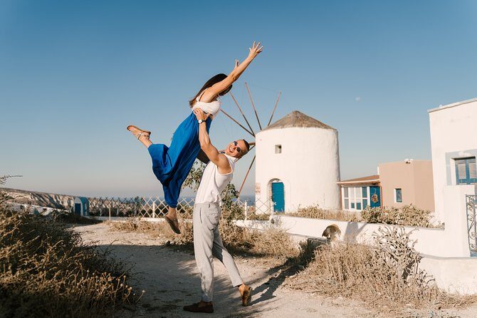 Sunset In Oia & Traditional Villages Bus Tour - Oia village: 2.5 hours for sunset without panic