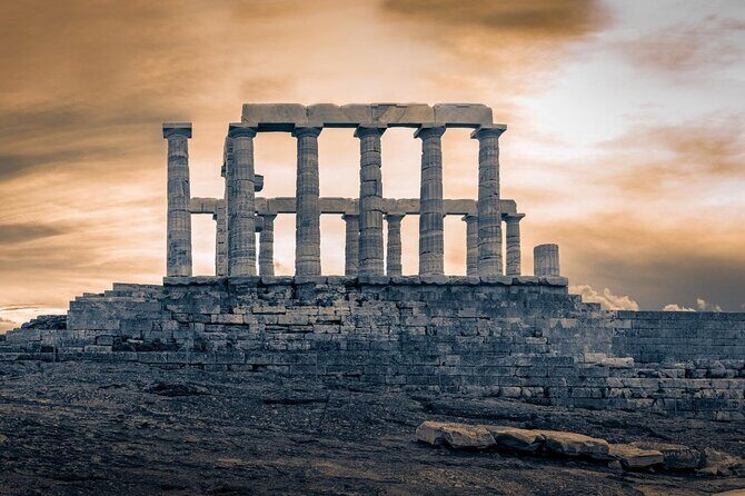 Sunset Private Tour to Cape Sounio, Temple of Poseidon - Glyfada, Voula, and the Lake Vouliagmeni Quick Stop