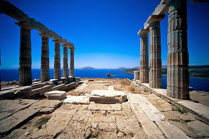 Sunset private tour to Sounion - Temple of Poseidon - Arriving at the Temple of Poseidon
