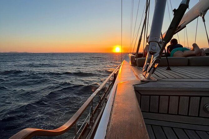 Sunset Sail Cruise to Rhenia, Mykonos Beach Safari, Dinner&Drinks - The Sail Before the Swim: Beating the Wind on Mykonos’ Wind-Sheltered Side
