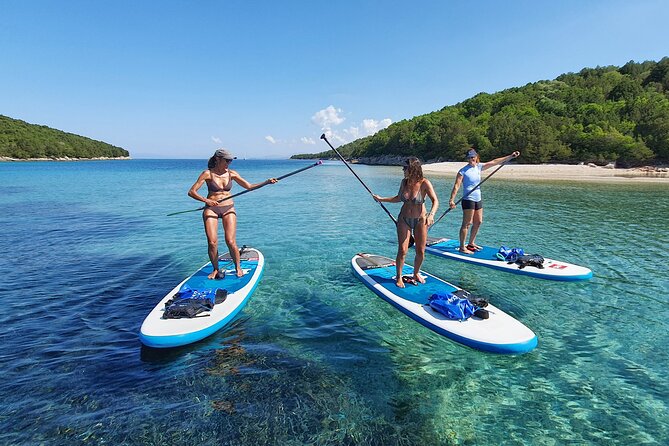 SUP tour in Sivota - Paddling out from Mega Drafi Beach
