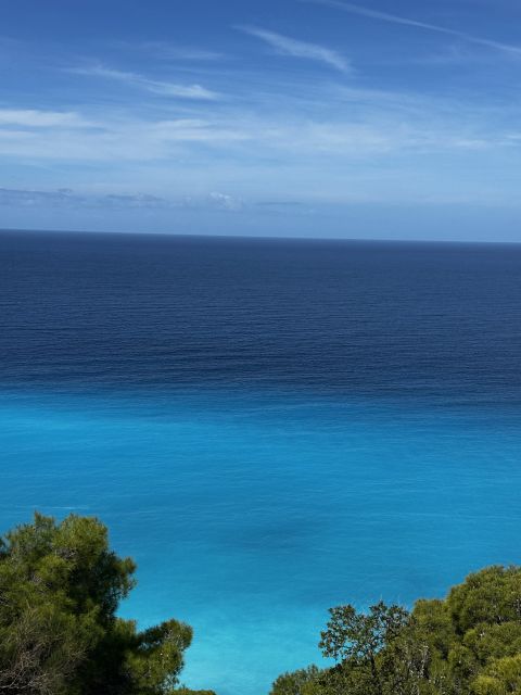 Tandem paragliding above ionian sea syvota - The briefing and take-off practice