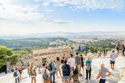 The Acropolis Walking Tour with a French Guide - Entering the Acropolis without the long wait