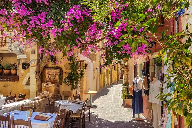 The Delicious Chania Street Food Tour - Venetian Lighthouse vibes: why the harbor matters before you taste