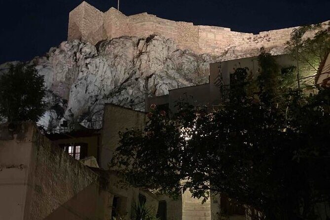 The Great Walk of Athens - Acropolis to Plaka walk: the “miracle” viewpoint moment