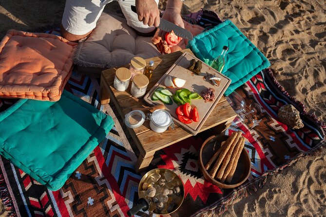 The Greek Meze Picnic - A Greek picnic by the water at Agios Sostis