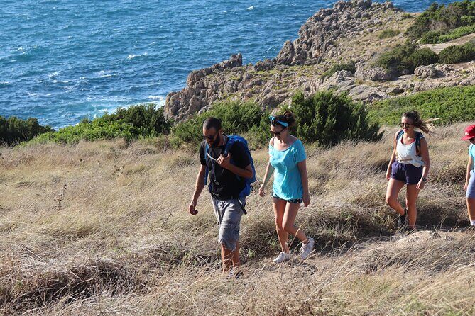 The gulf of Navarino (Gialova Lagoon) - Nestor’s Cave: short stop, big payoff views