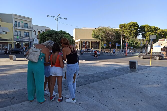 The Hunt of the Olympian Gods, scavenger hunt for families, prive - A Greek mythology game in the middle of Heraklion