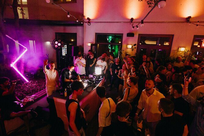 The Original Athens Pub Crawl - Who This Tour Suits Best (and Who Might Not)