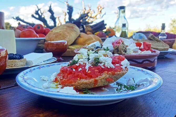 The Real Cretan Cooking Experience - The Melidoni stop: a short cultural warm-up before the cooking